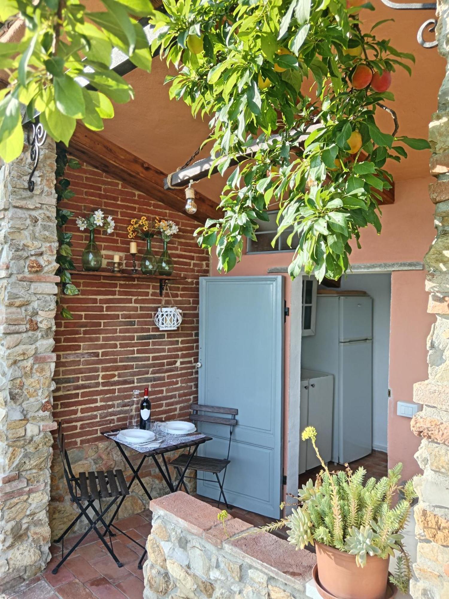 Casale - La Camera Di Leda Lamporecchio Exterior foto